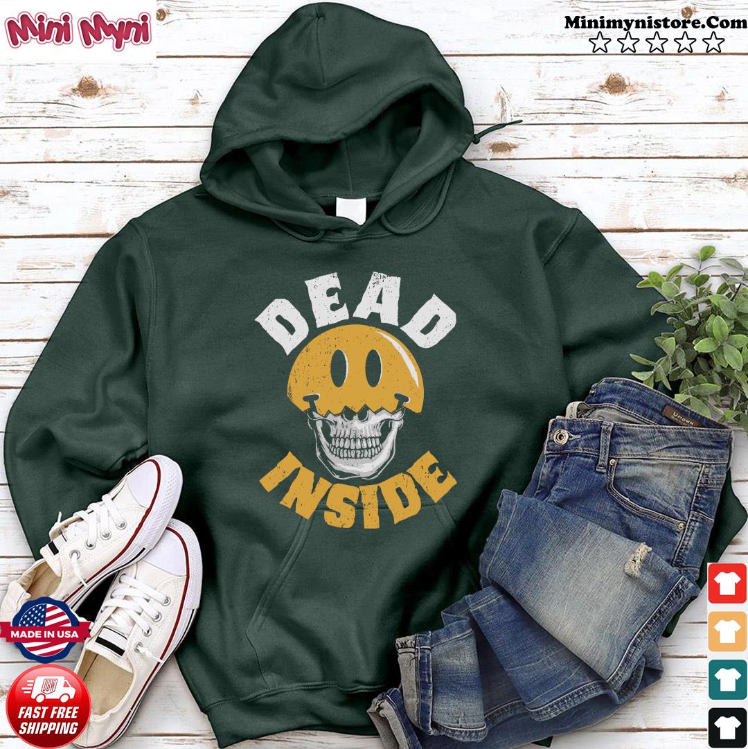 hoodie inside shirt